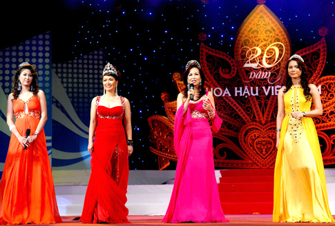 Đề nghị sửa quy chế thi Hoa hậu